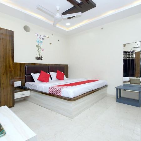 Oyo Flagship 27933 Hotel Green Valley Rāipur Εξωτερικό φωτογραφία