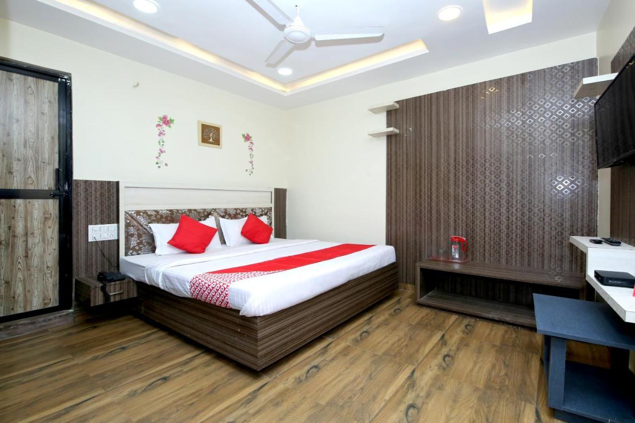 Oyo Flagship 27933 Hotel Green Valley Rāipur Εξωτερικό φωτογραφία