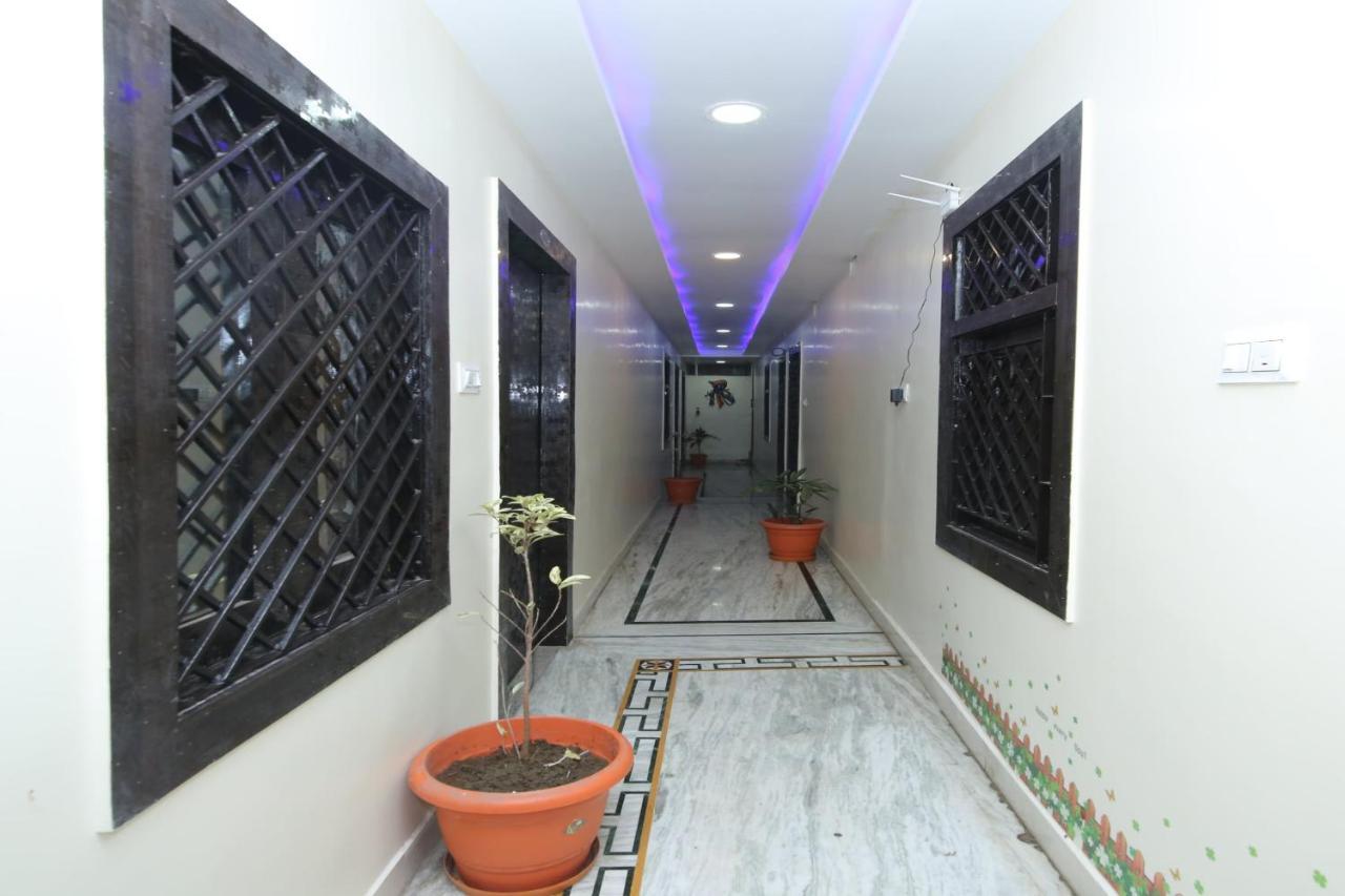 Oyo Flagship 27933 Hotel Green Valley Rāipur Εξωτερικό φωτογραφία